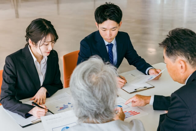 遺産分割において弁護士が必要となる場面